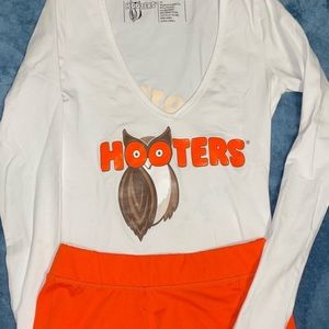 LAST ONE: Hooters Authentic White Long Sleeve XS Shirt ONLY - Shirt only